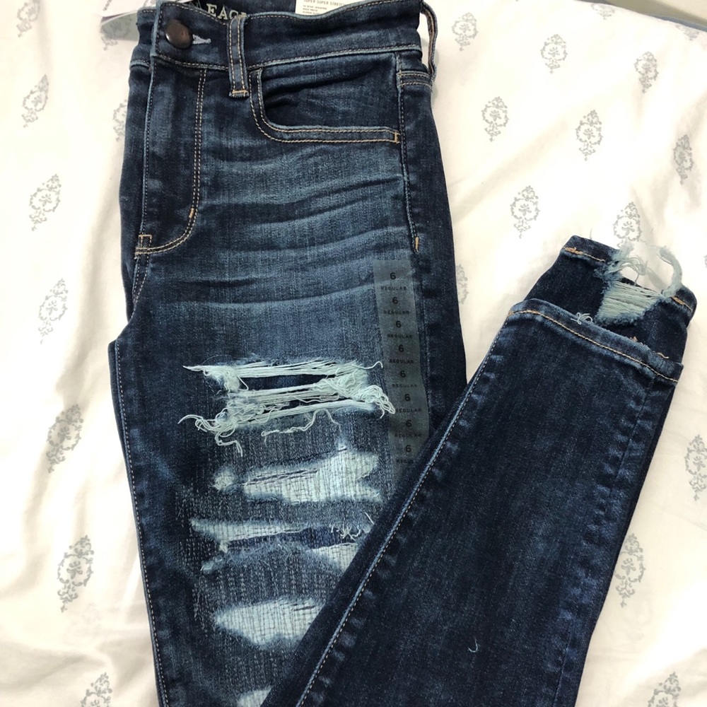 American Eagle Hi-Rise Denim